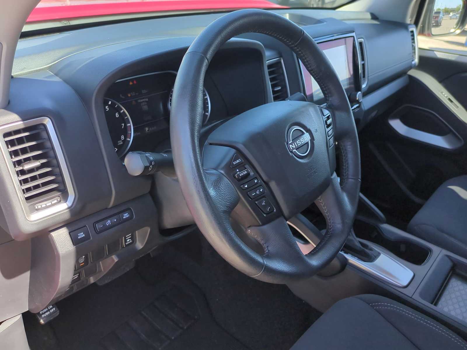 Thumbnail: 2022 Nissan Frontier - 10