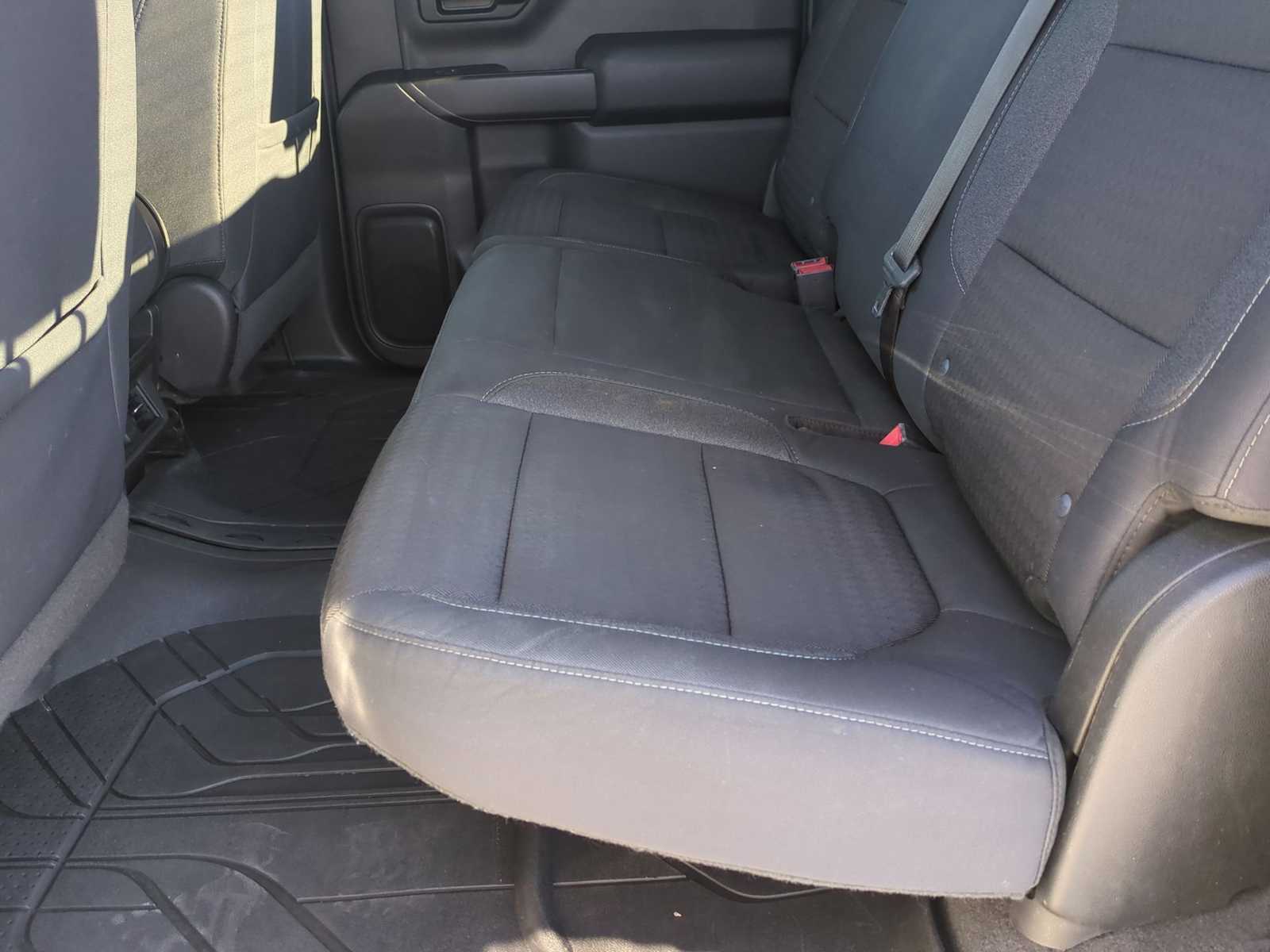 Thumbnail: 2019 Chevrolet Silverado 1500 - 25