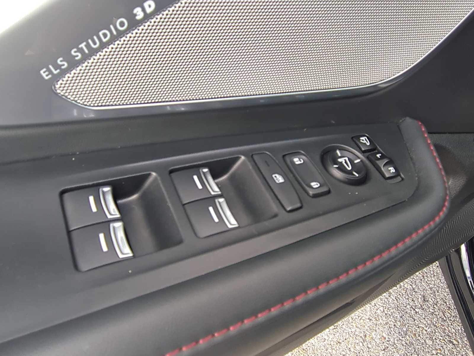 Thumbnail: 2022 Acura RDX - 24