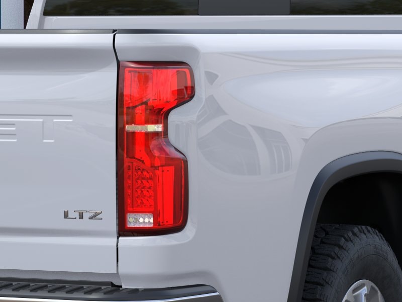 Thumbnail: 2026 Chevrolet Silverado 3500 - 11