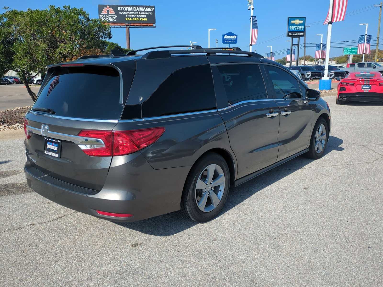 Thumbnail: 2018 Honda Odyssey - 8