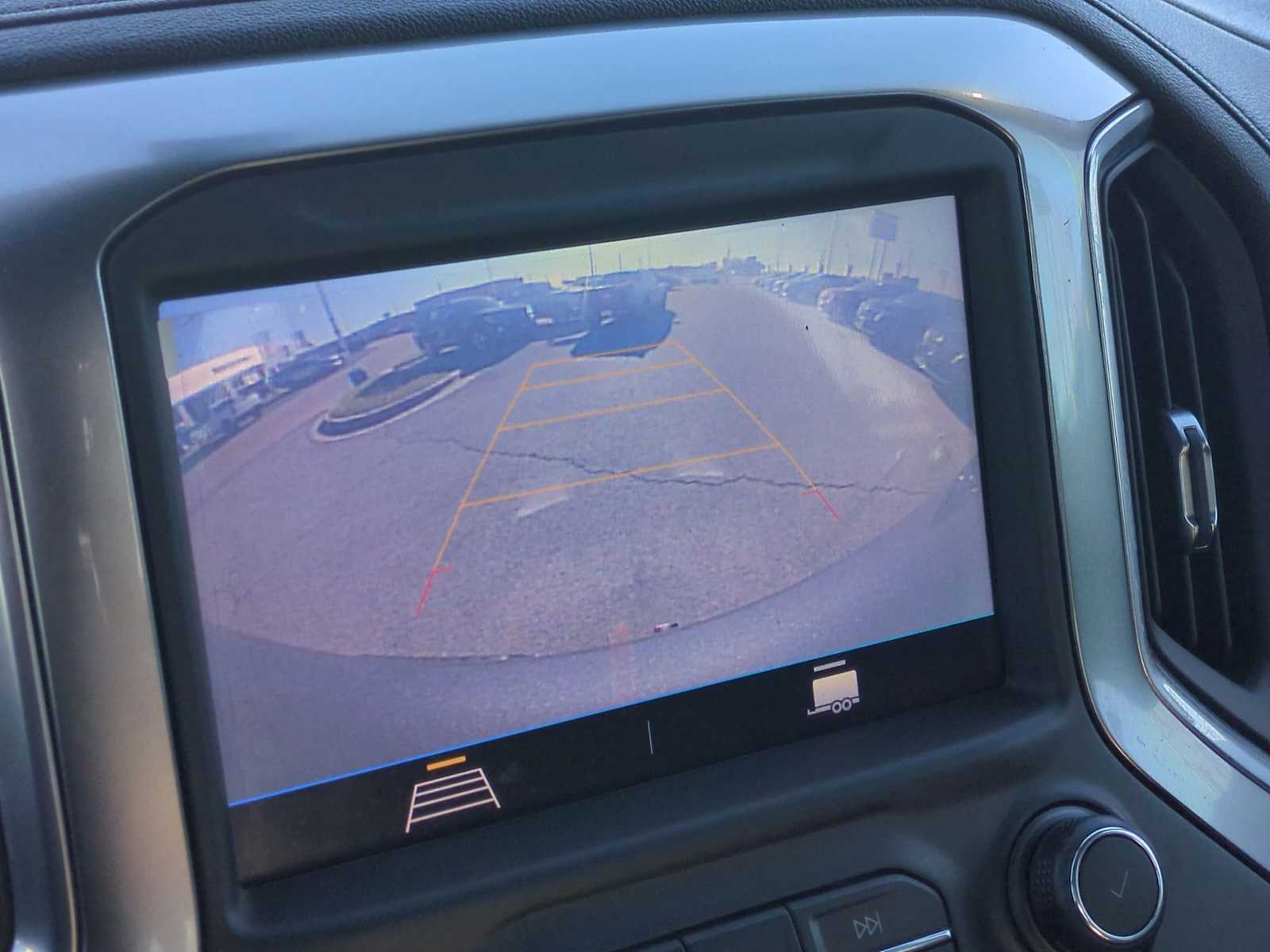 Thumbnail: 2019 Chevrolet Silverado 1500 - 15