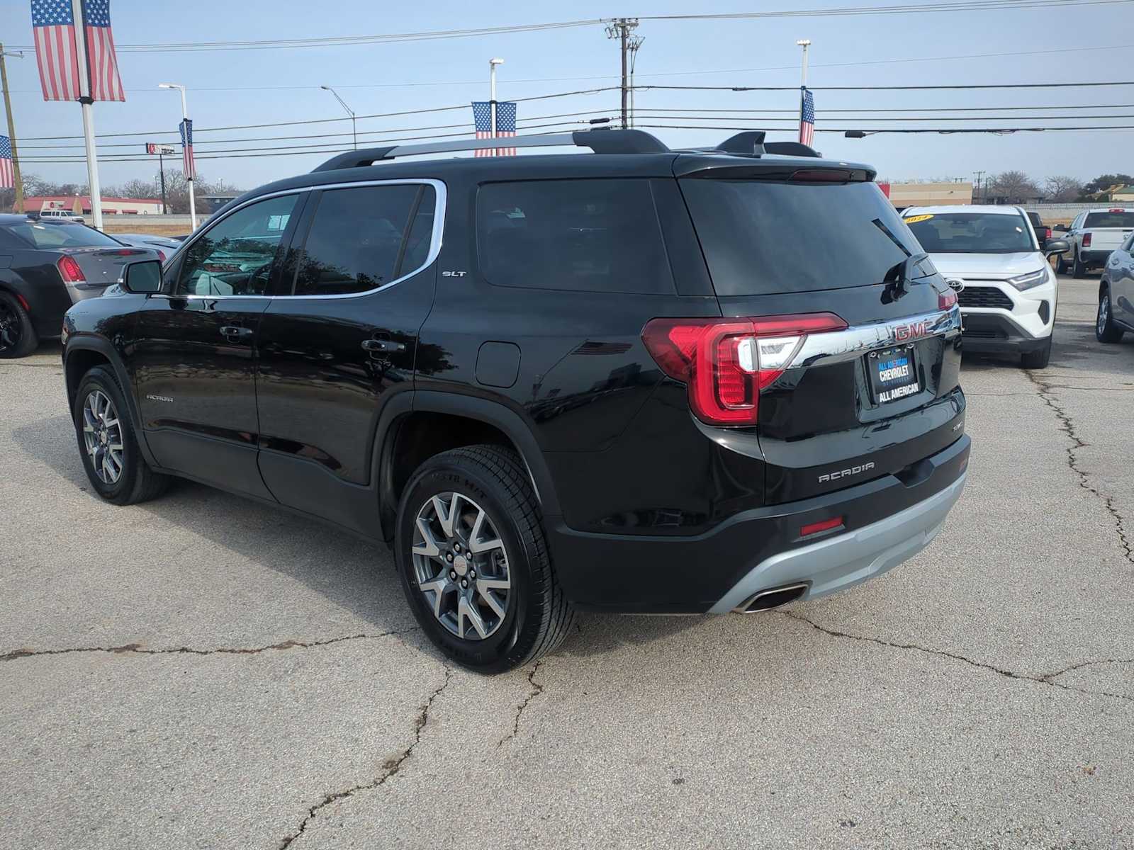 Thumbnail: 2023 GMC Acadia - 6