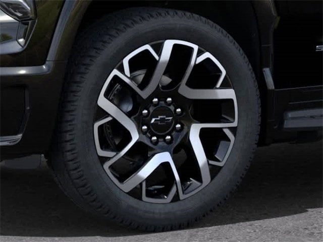 Thumbnail: 2024 Chevrolet Silverado EV - 9