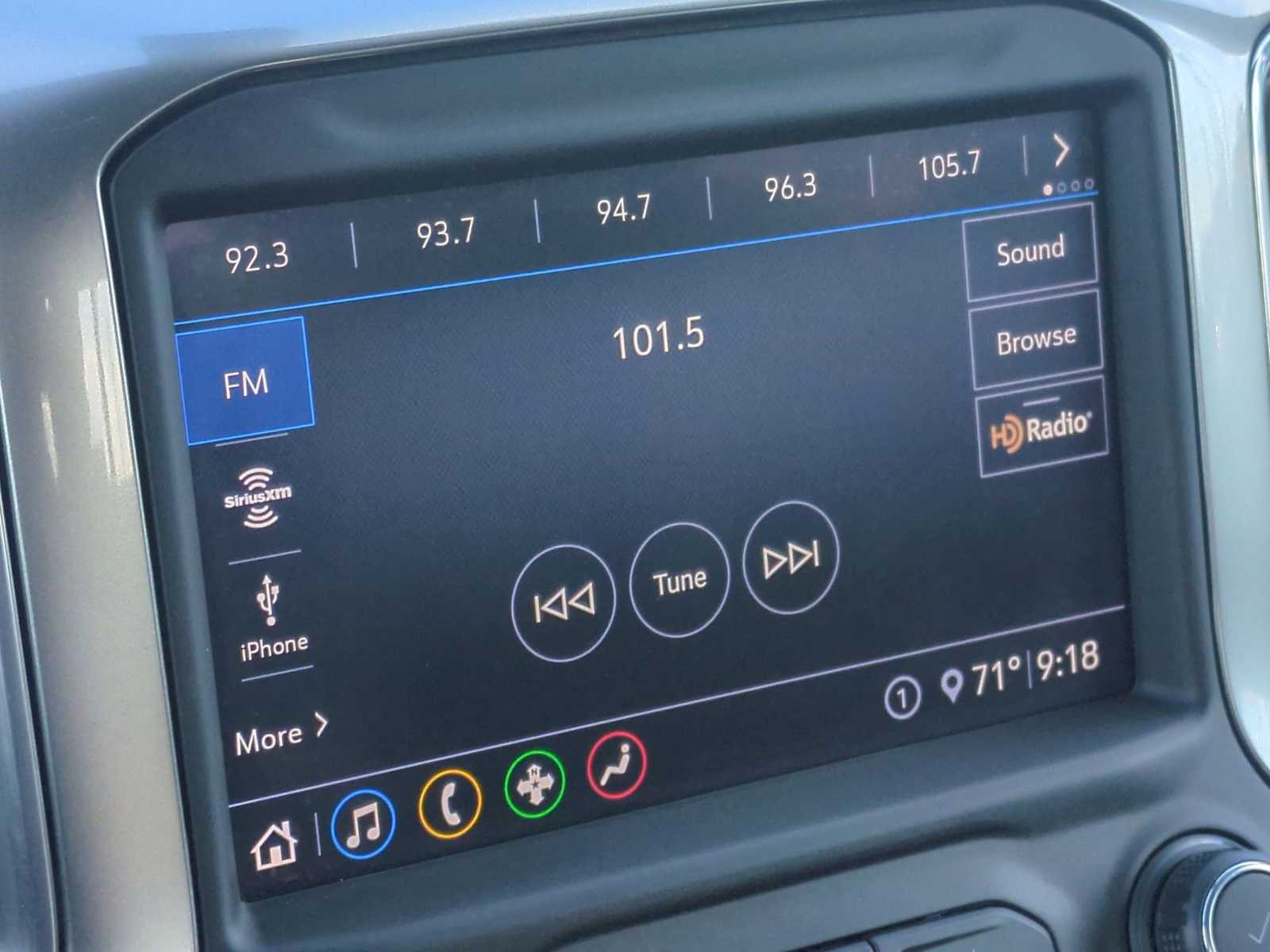 Thumbnail: 2020 Chevrolet Silverado 1500 - 13