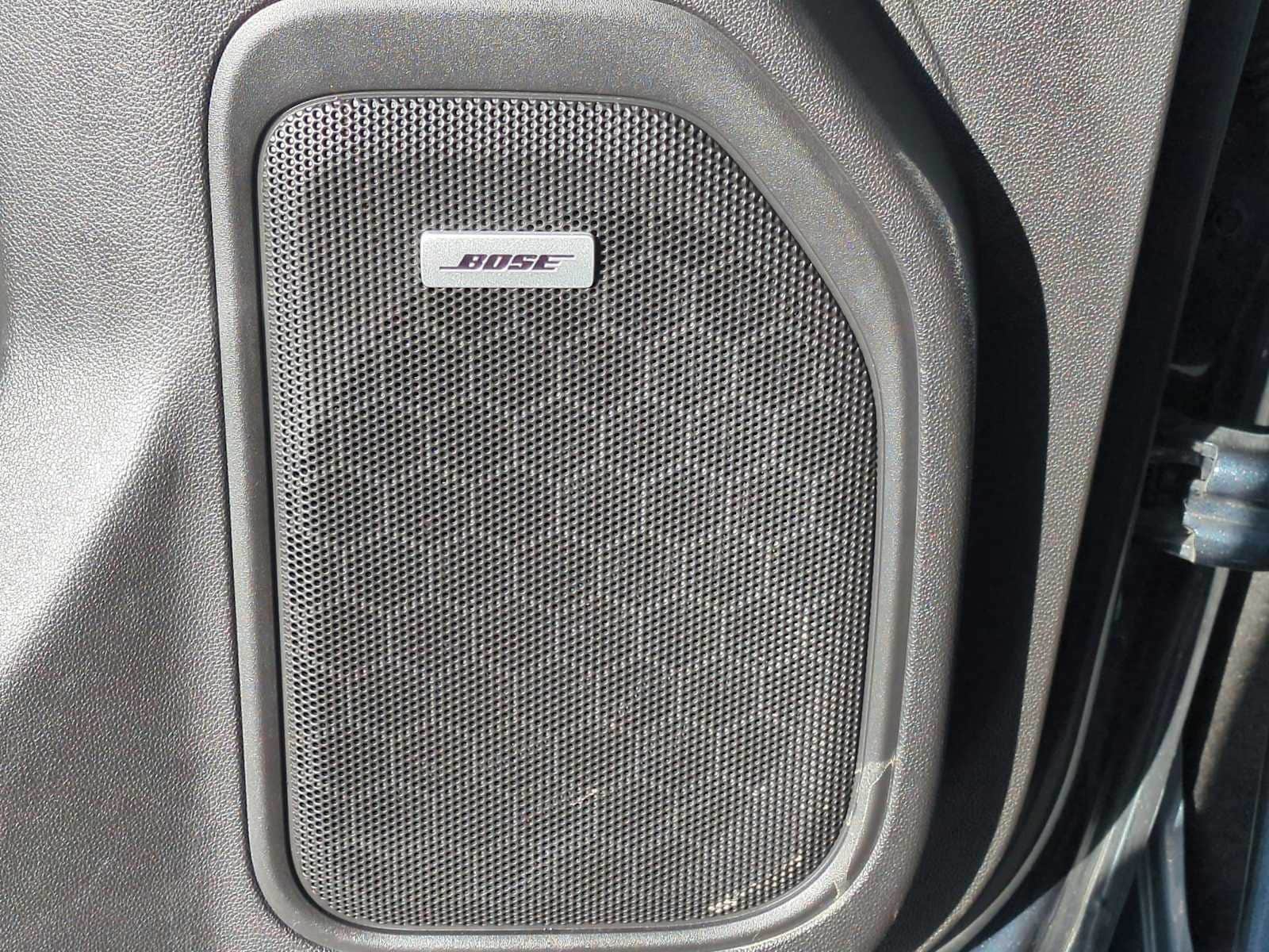 Thumbnail: 2020 Chevrolet Silverado 1500 - 24