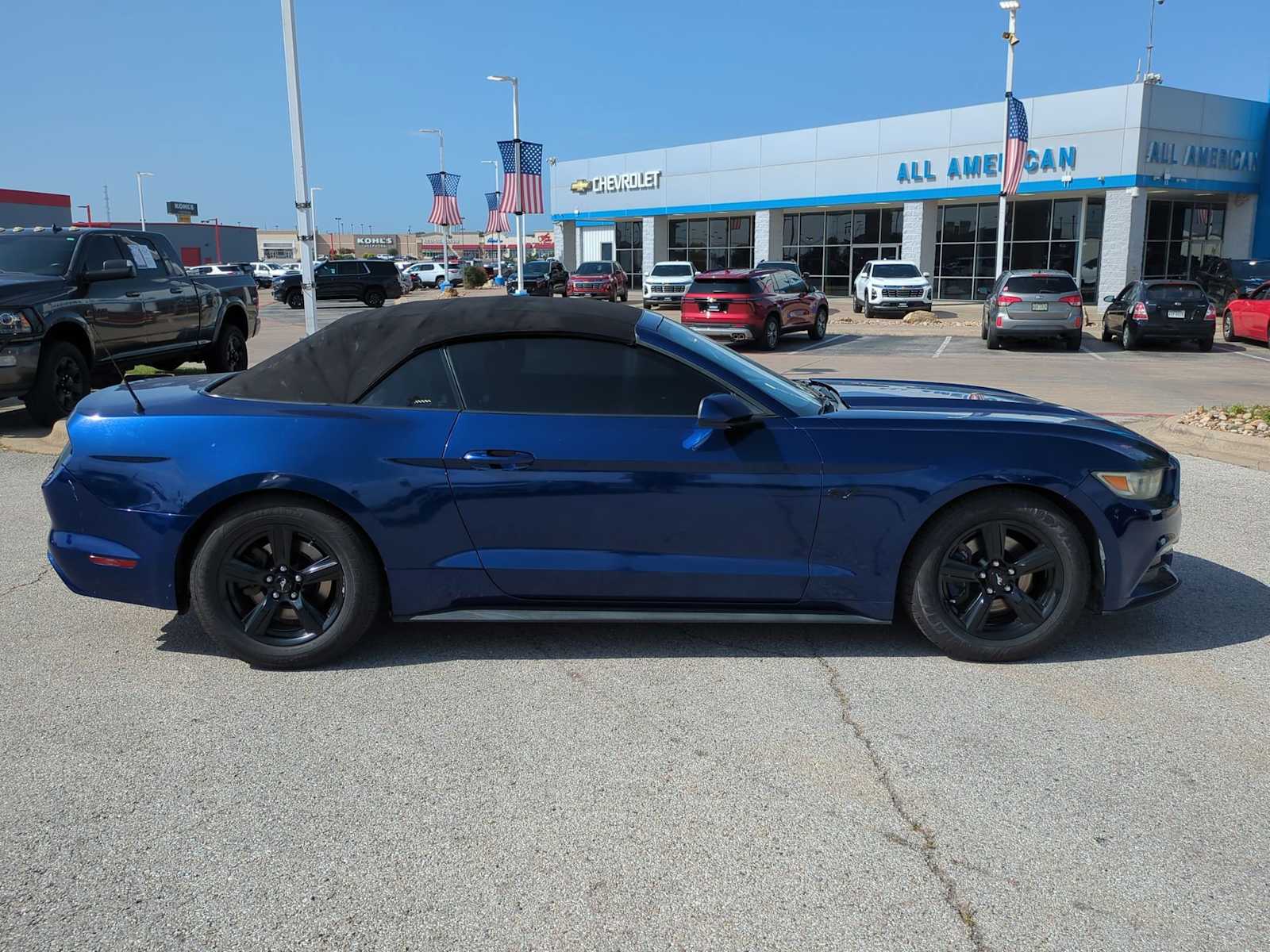 Thumbnail: 2016 Ford Mustang - 9