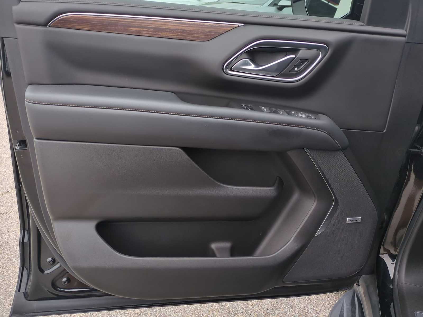 Thumbnail: 2022 Chevrolet Tahoe - 23