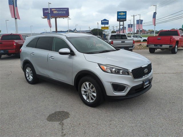 Used 2017 Kia Sorento LX with VIN 5XYPG4A39HG247775 for sale in Killeen, TX