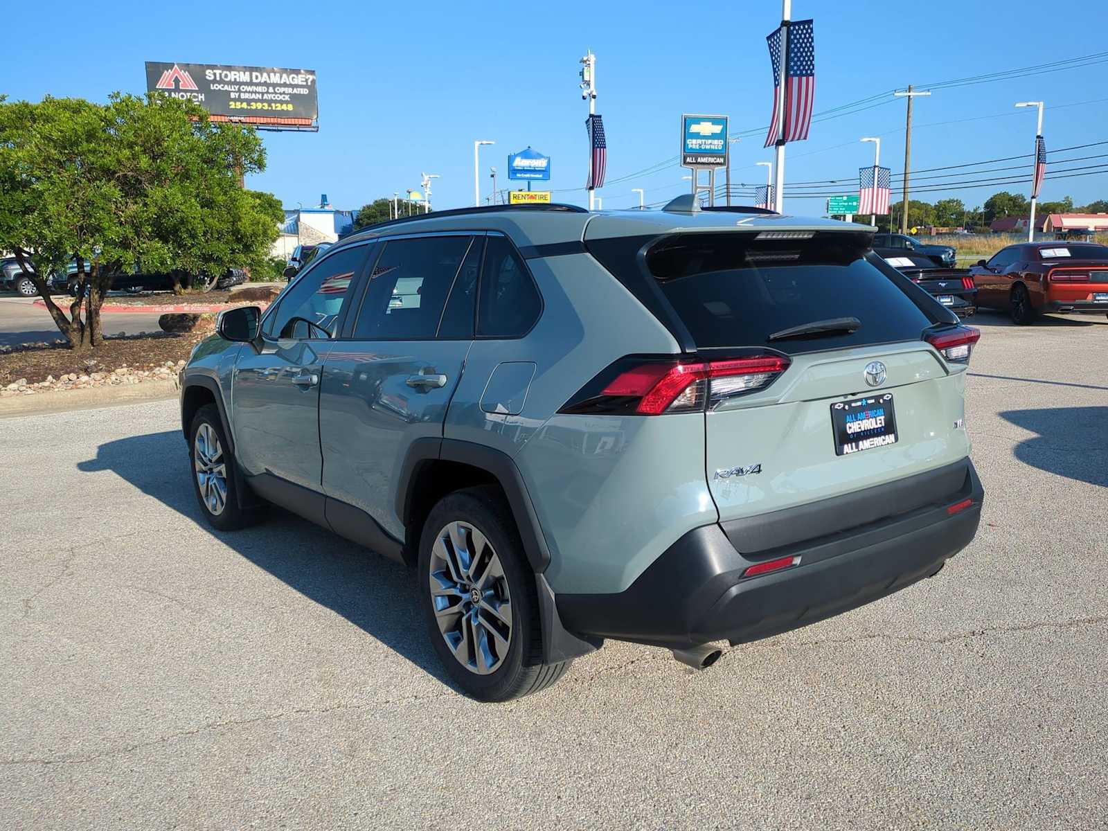Thumbnail: 2022 Toyota RAV4 - 6