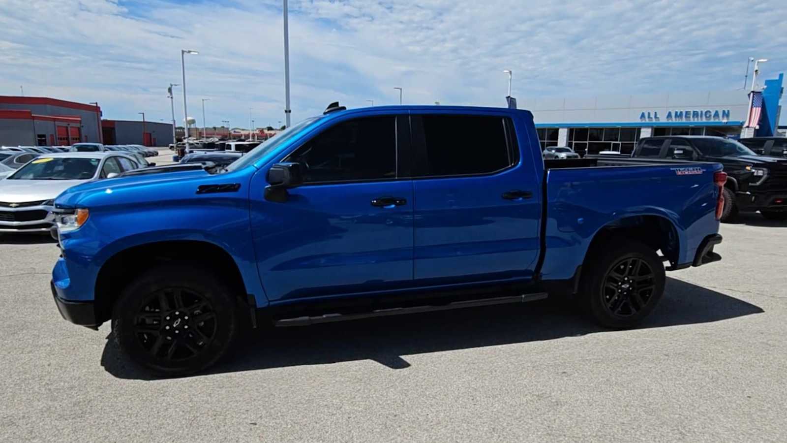 2023 Chevrolet Silverado 1500  4