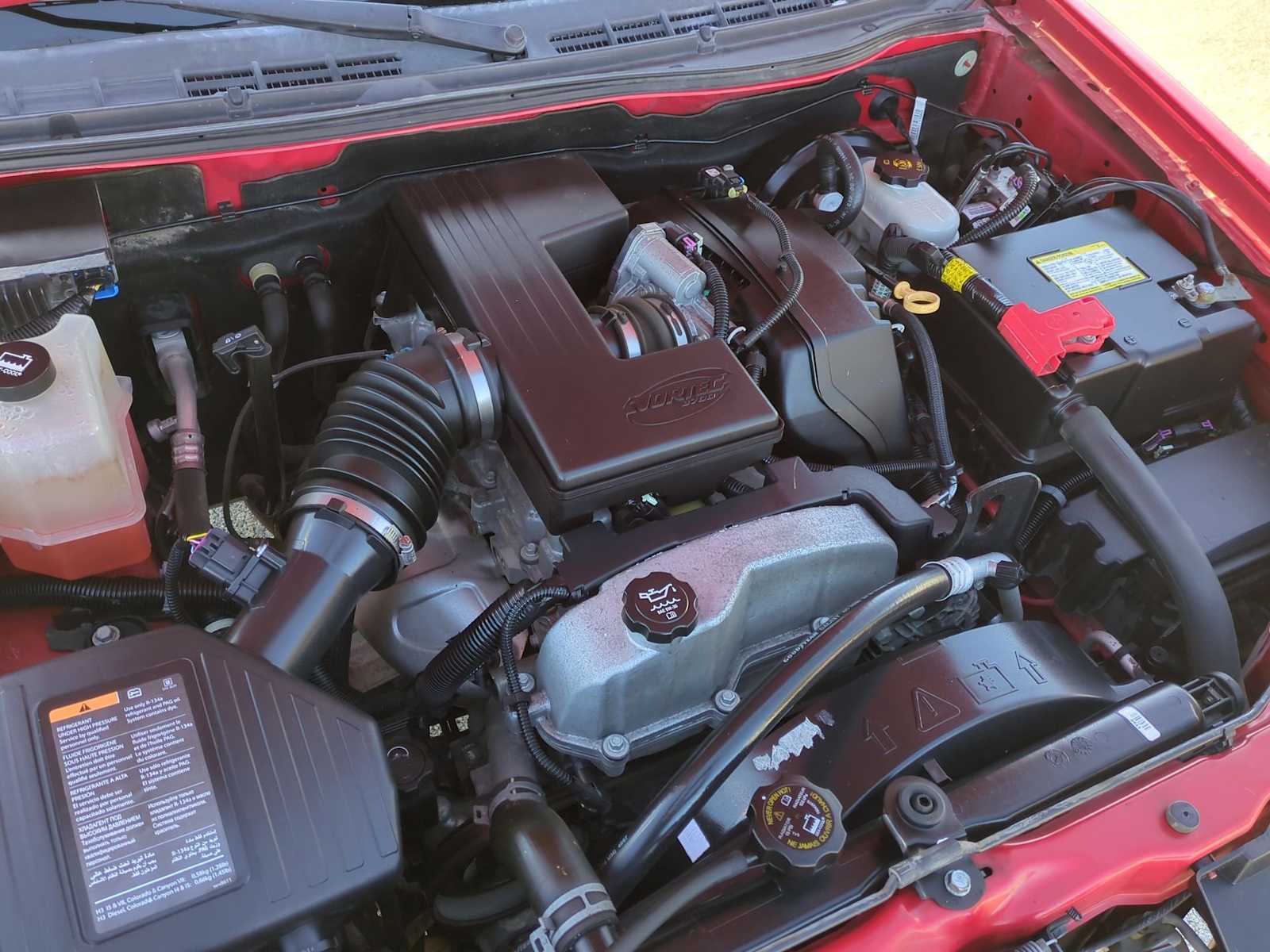 Thumbnail: 2012 Chevrolet Colorado - 26