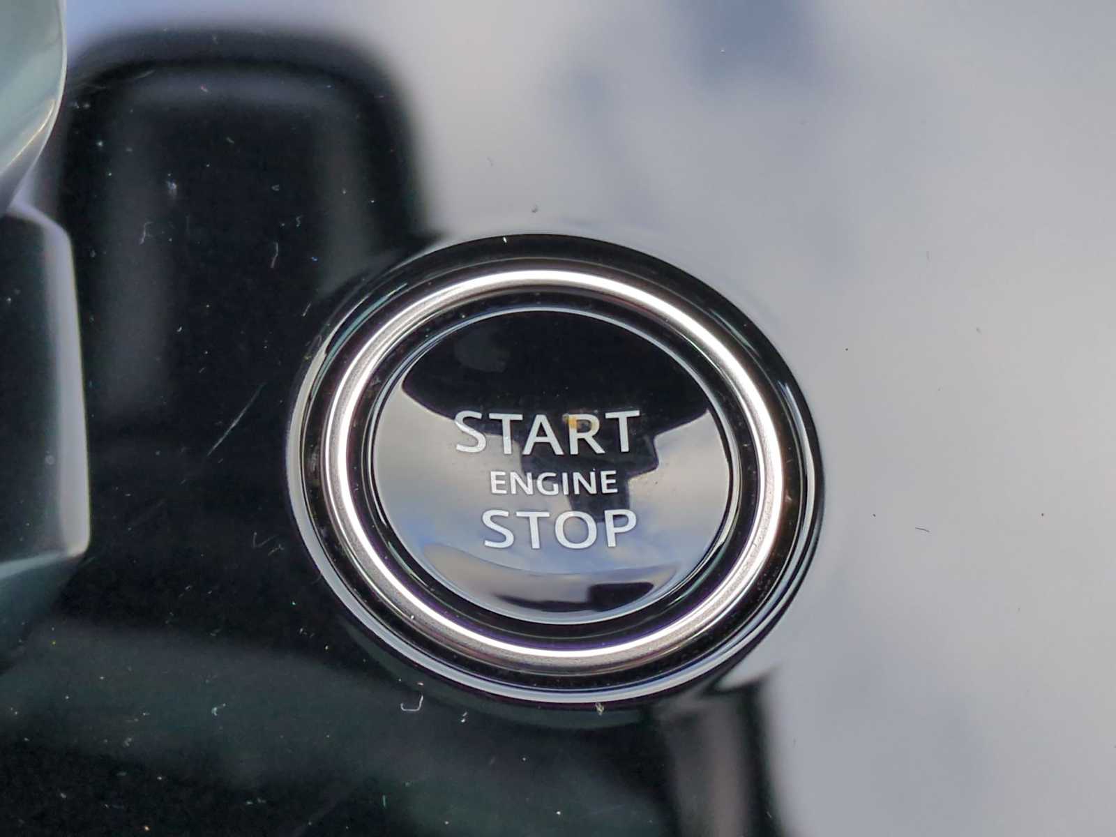 Thumbnail: 2025 Land Rover Range Rover Sport - 16