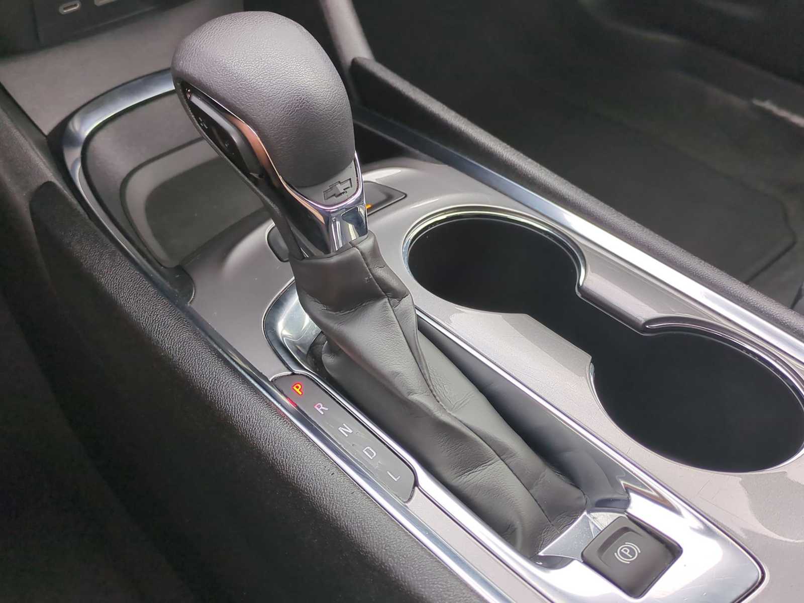 Thumbnail: 2024 Chevrolet Malibu - 16