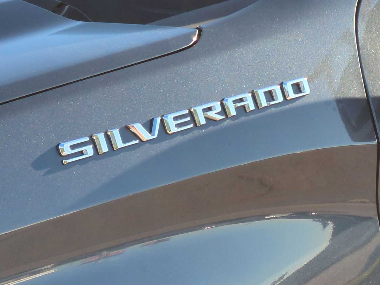 Thumbnail: 2020 Chevrolet Silverado 1500 - 31
