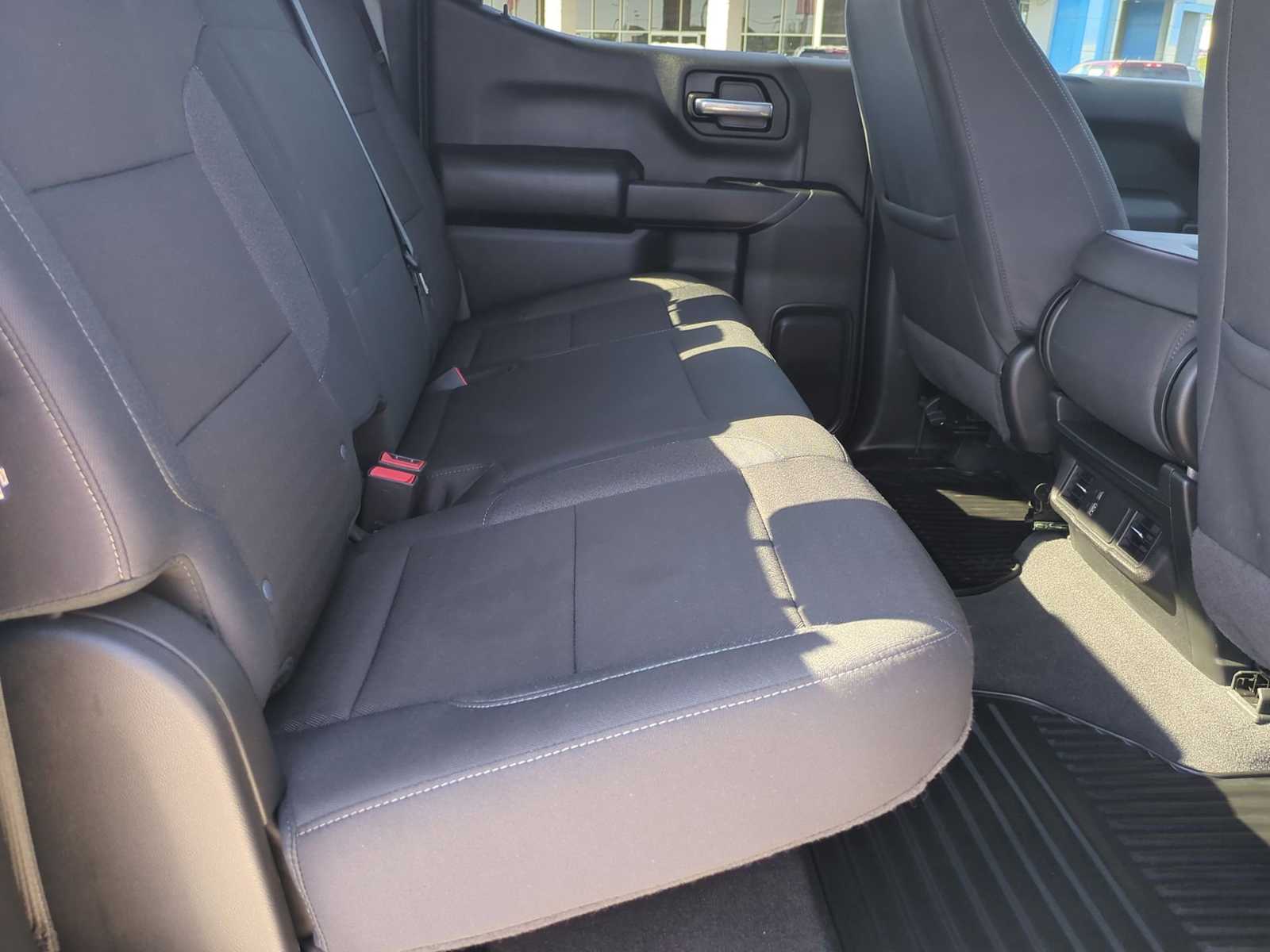 Thumbnail: 2025 Chevrolet Silverado 1500 - 26