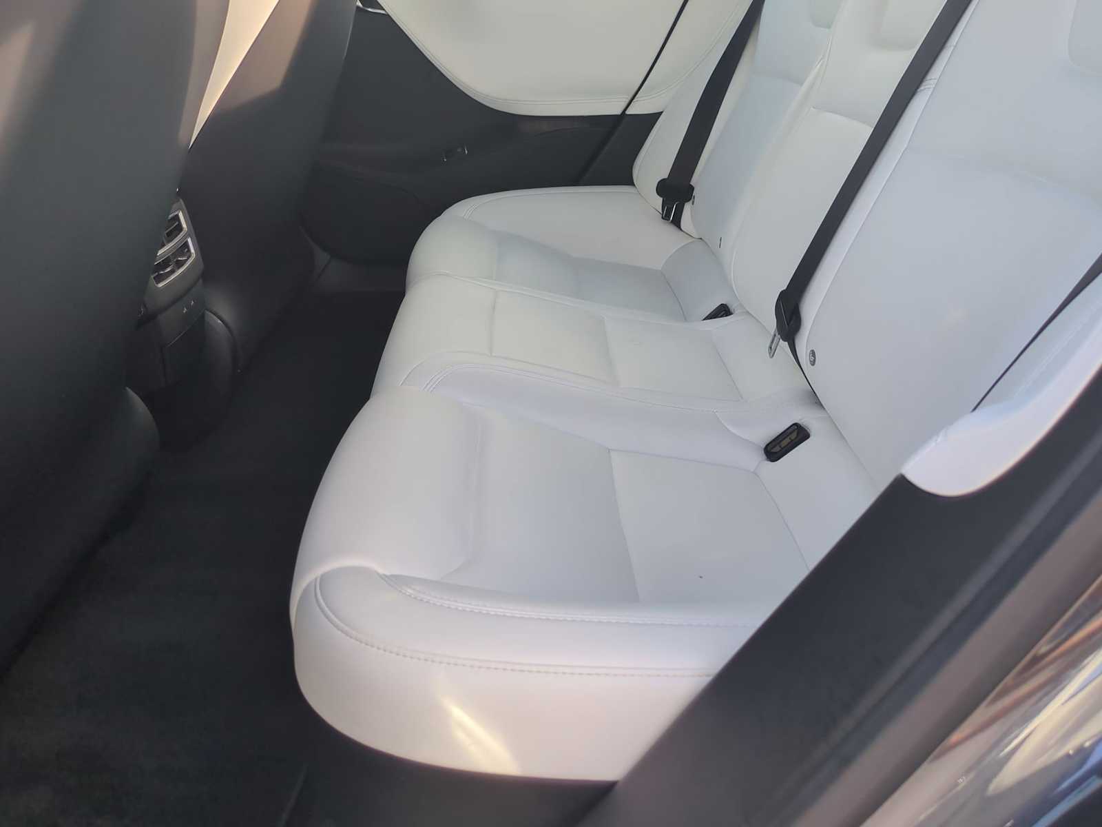 Thumbnail: 2017 Tesla Model S - 25