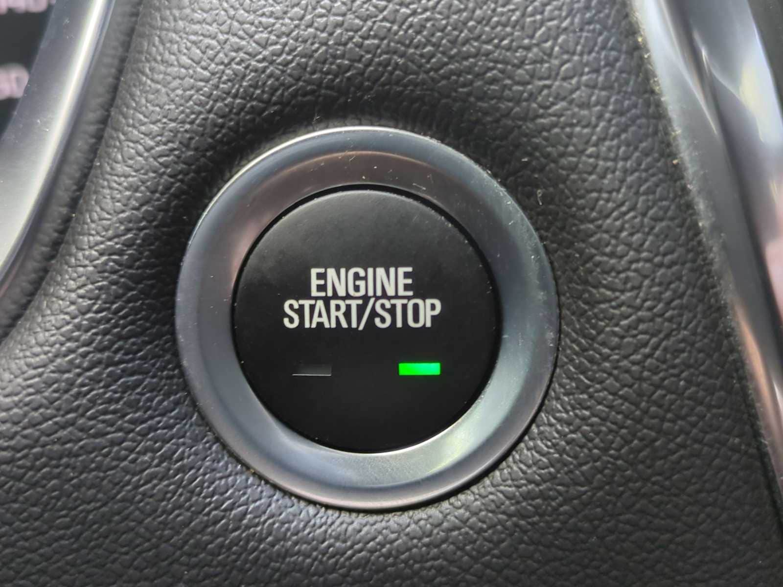 Thumbnail: 2023 Chevrolet Traverse - 17