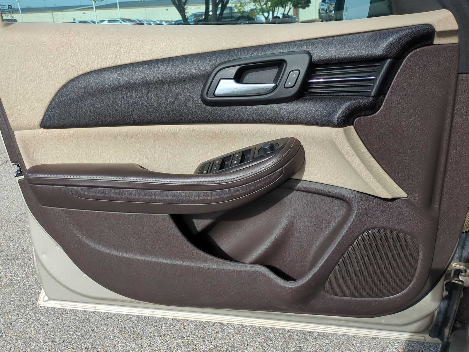 Thumbnail: 2015 Chevrolet Malibu - 19