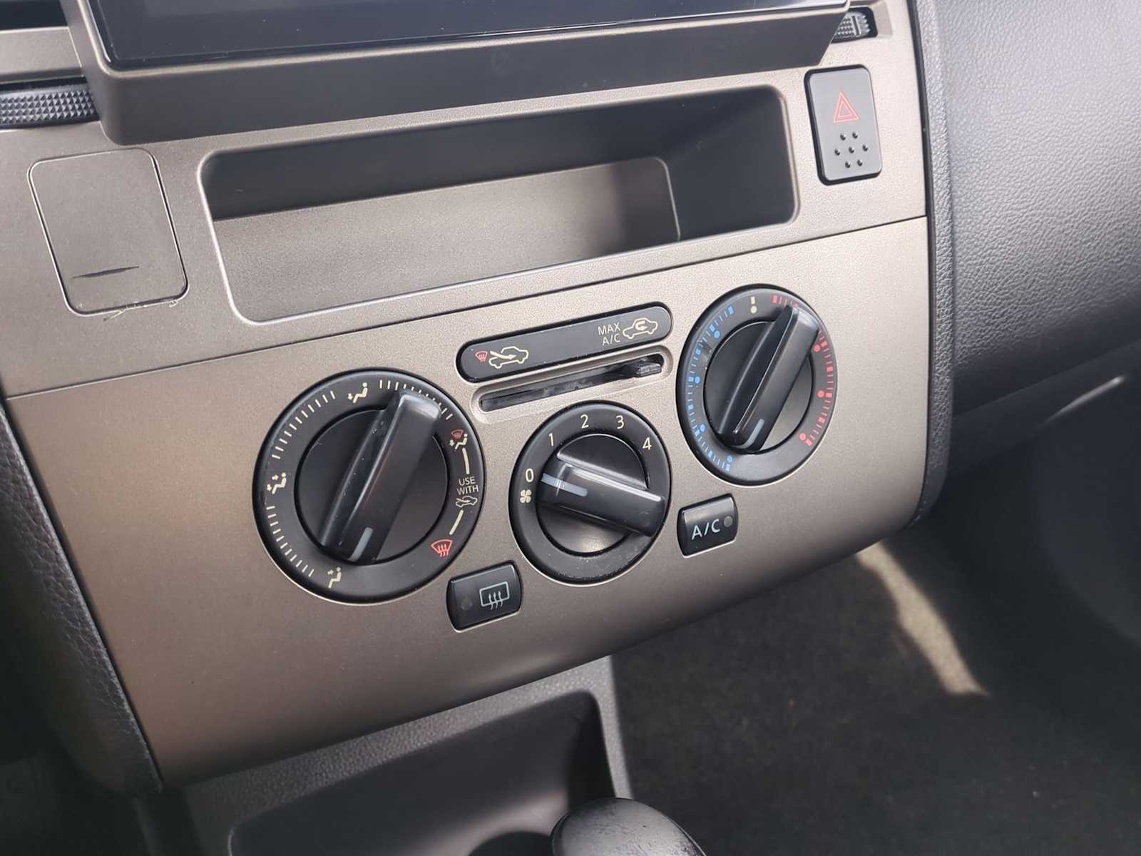 Thumbnail: 2007 Nissan Versa - 15