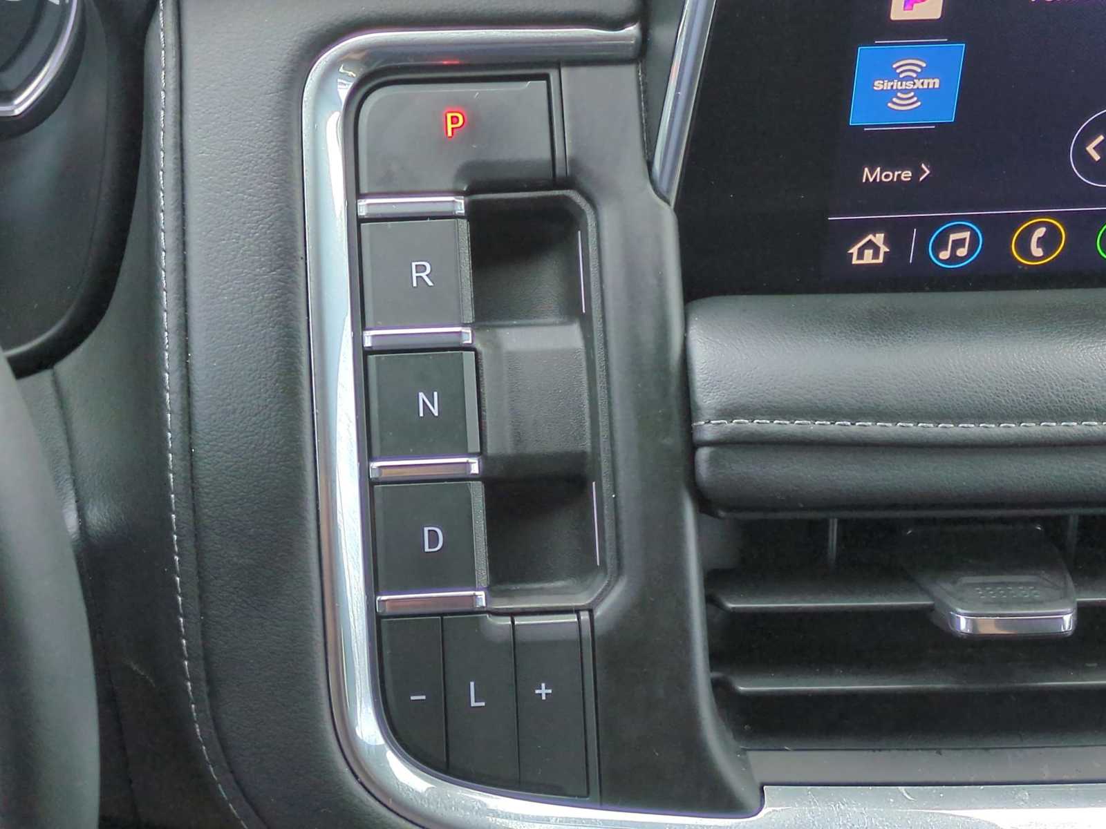 Thumbnail: 2021 Chevrolet Tahoe - 15