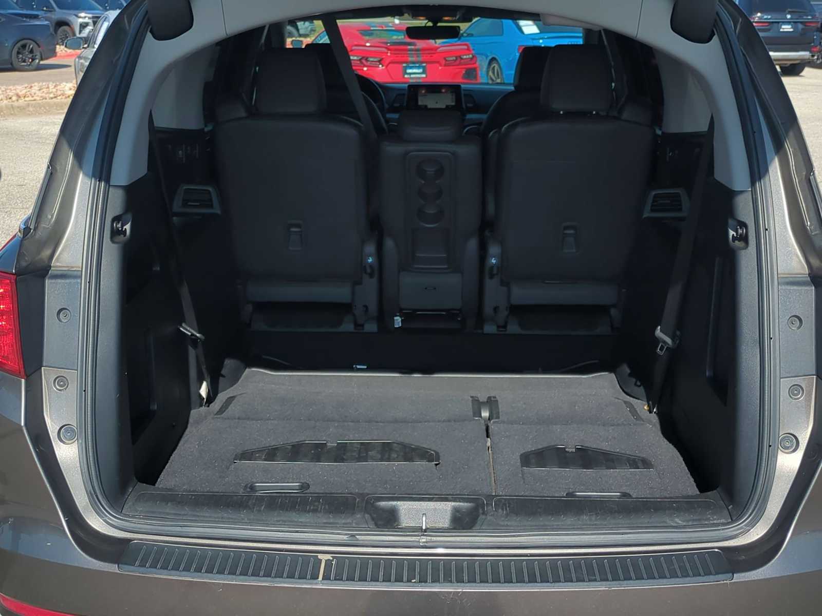 Thumbnail: 2018 Honda Odyssey - 27