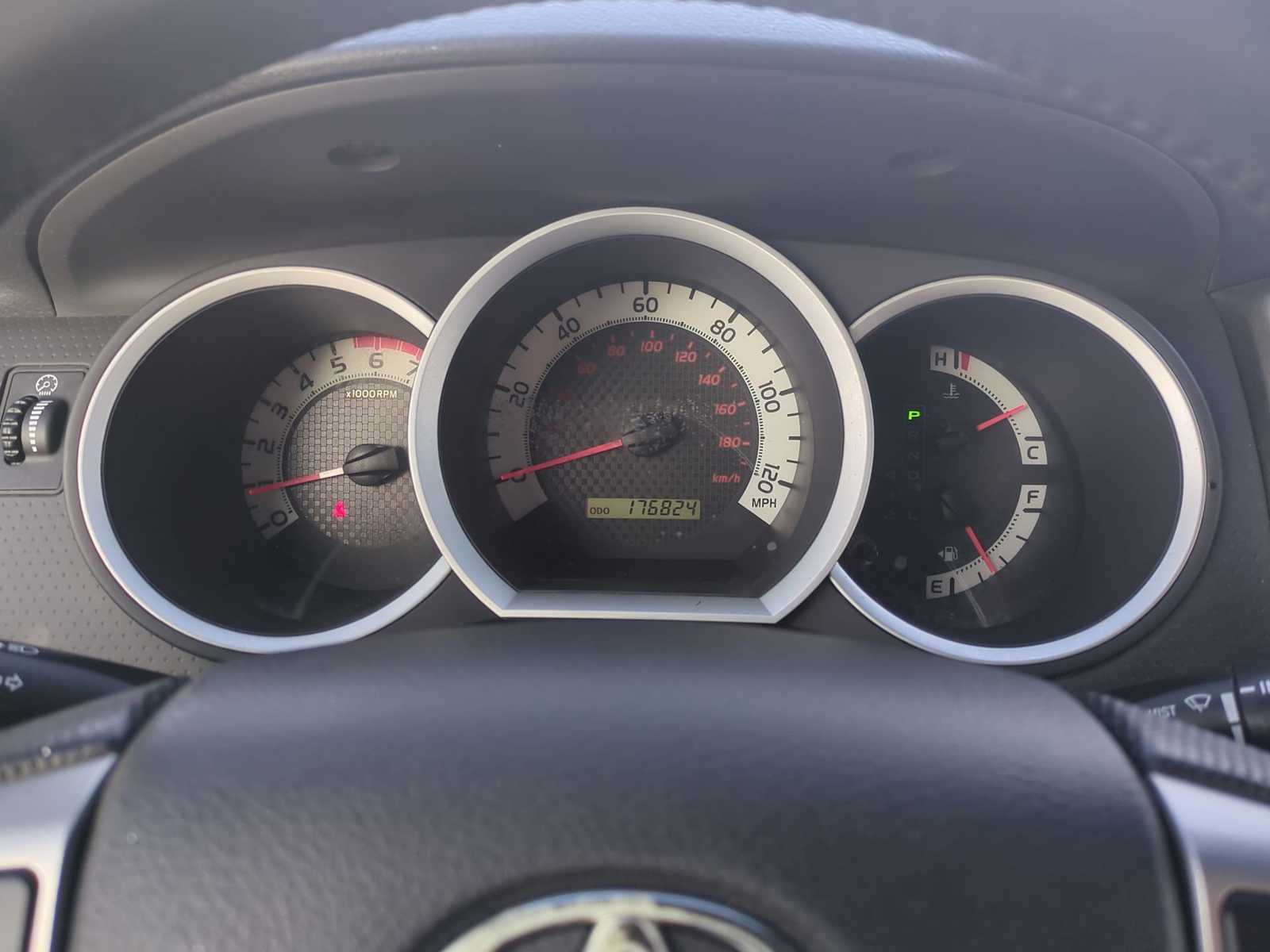 Thumbnail: 2014 Toyota Tacoma - 11