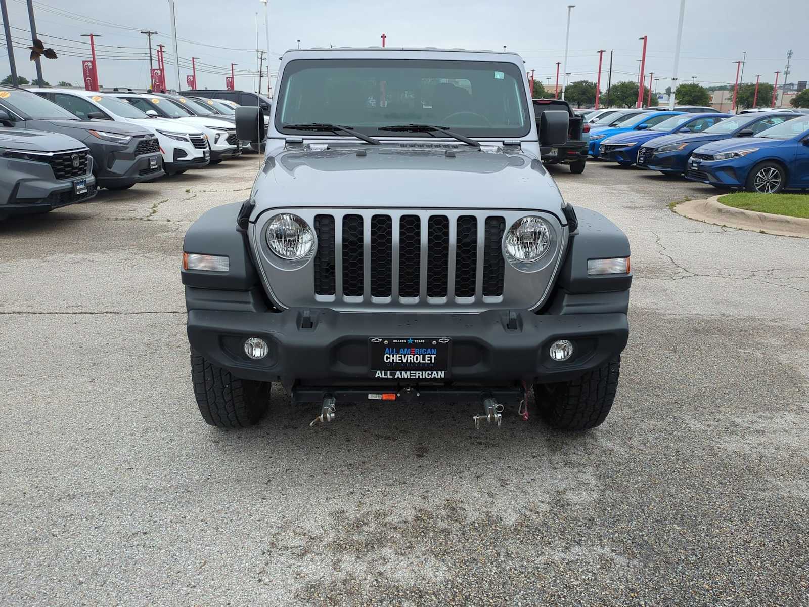 Thumbnail: 2020 Jeep Gladiator - 3