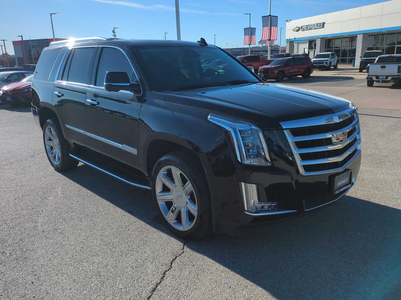 Thumbnail: 2020 Cadillac Escalade - 2