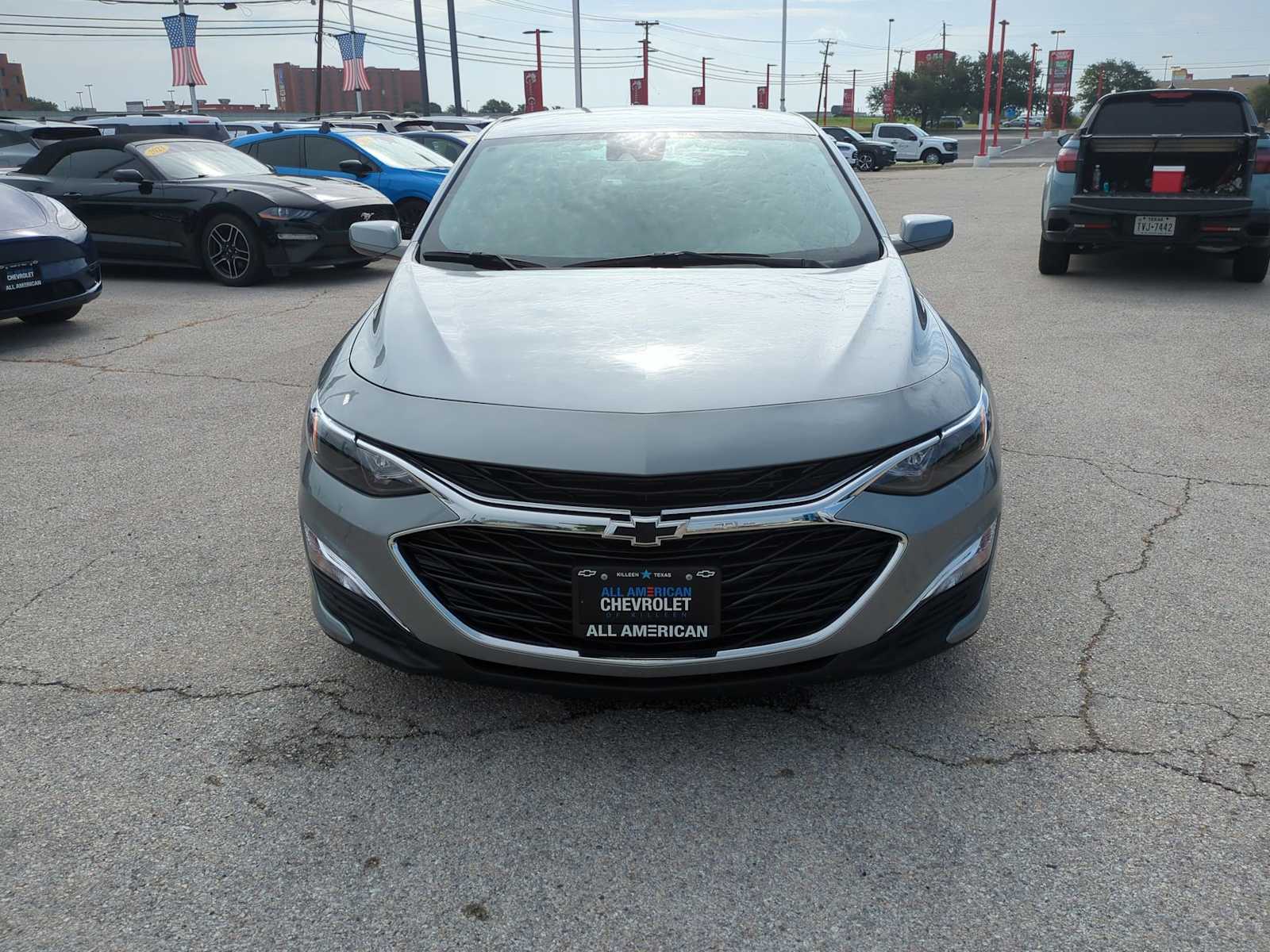 Thumbnail: 2025 Chevrolet Malibu - 3
