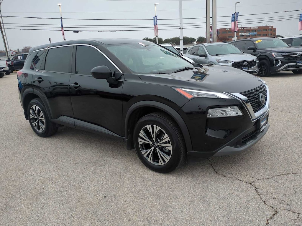 Used 2023 Nissan Rogue SV