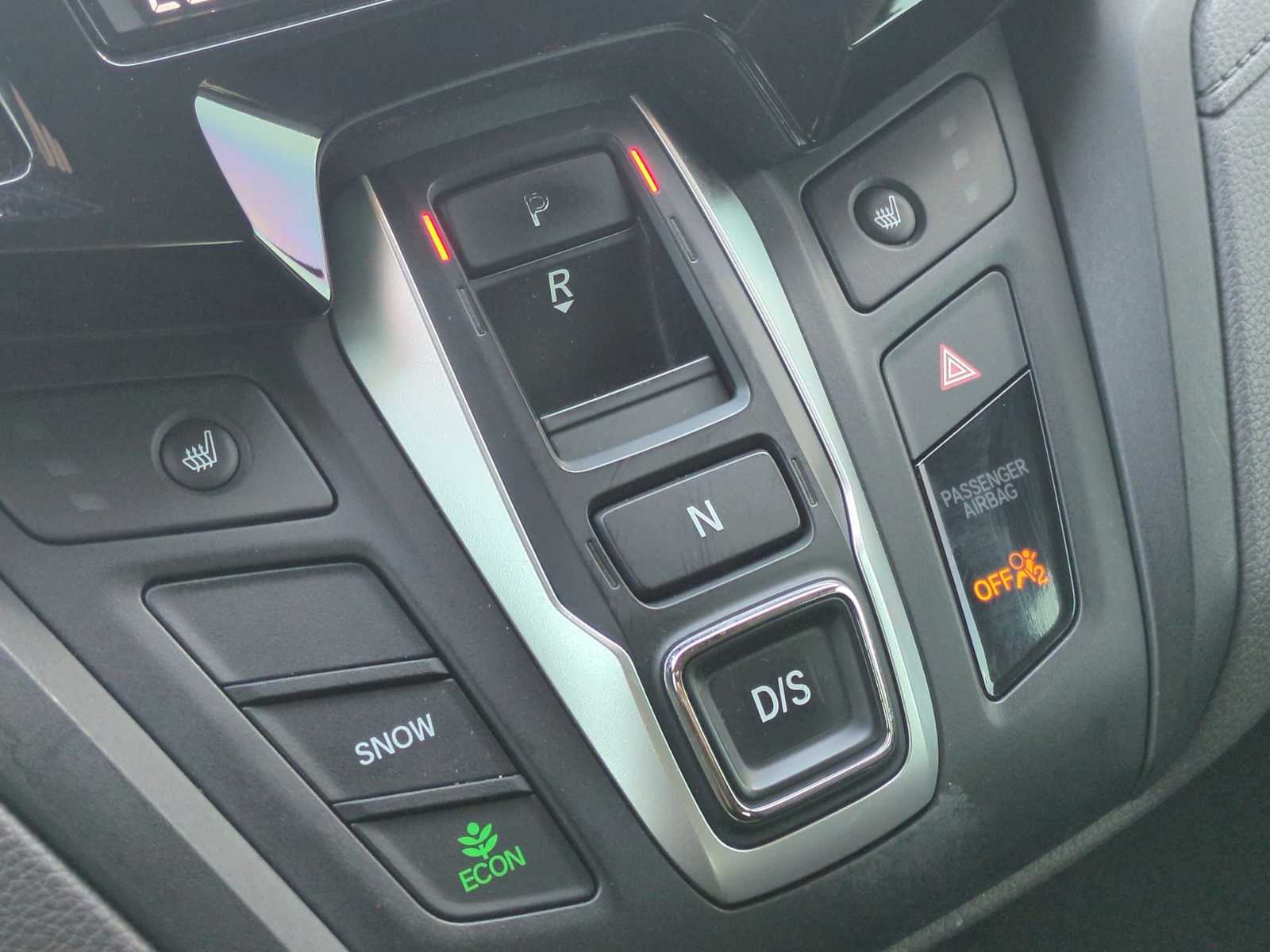 Thumbnail: 2018 Honda Odyssey - 16