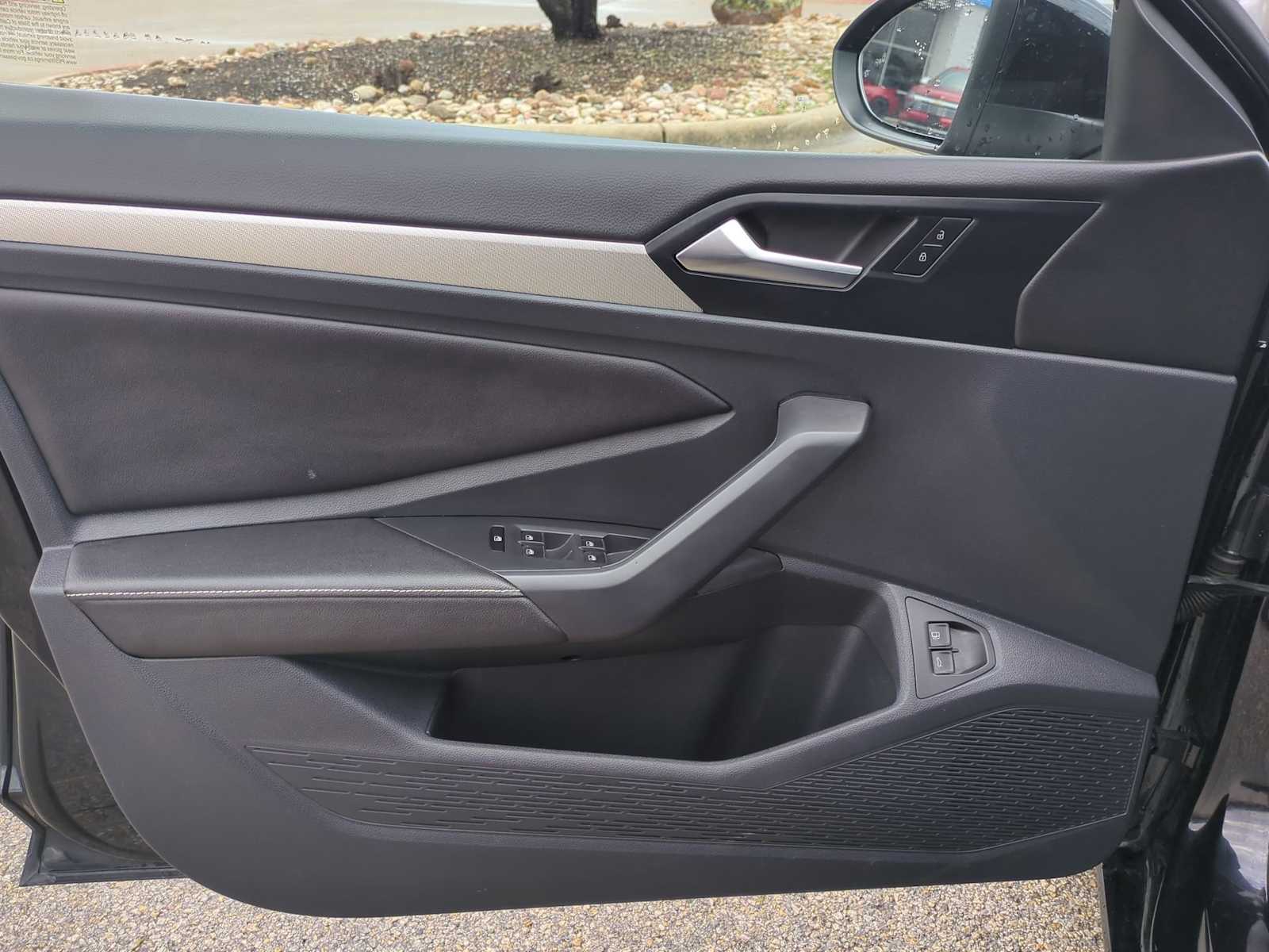 Thumbnail: 2024 Volkswagen Jetta - 19