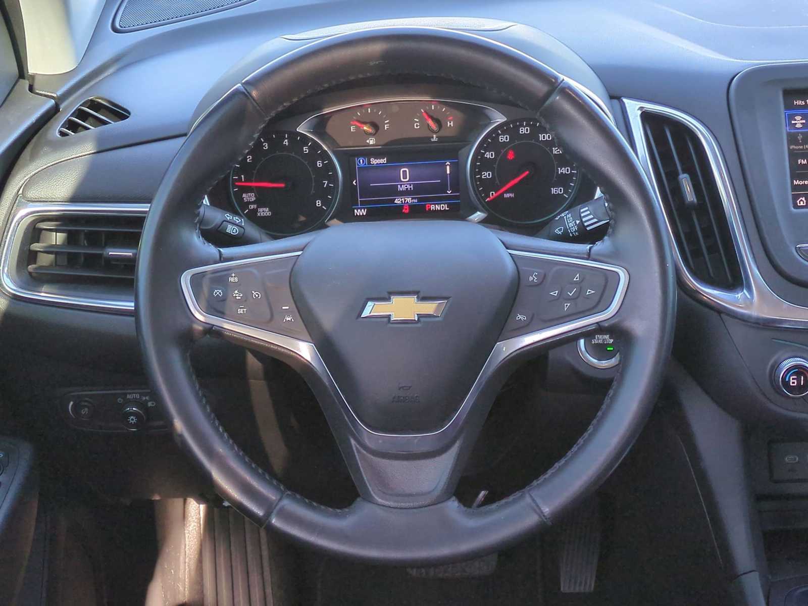 Thumbnail: 2022 Chevrolet Equinox - 11