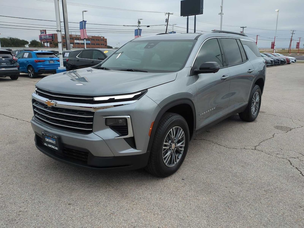 Used 2026 Chevrolet Traverse LT SUV