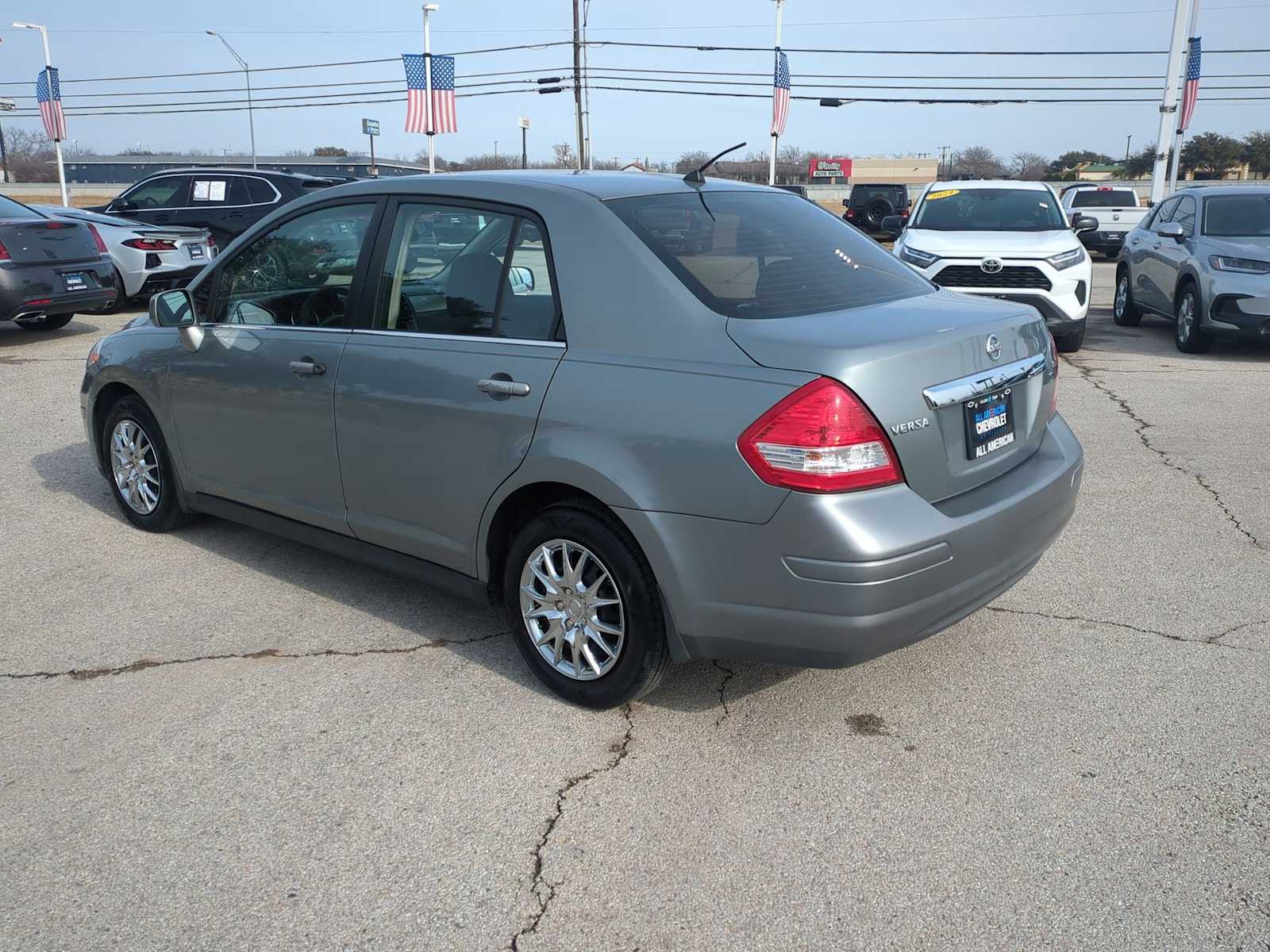 Thumbnail: 2007 Nissan Versa - 6