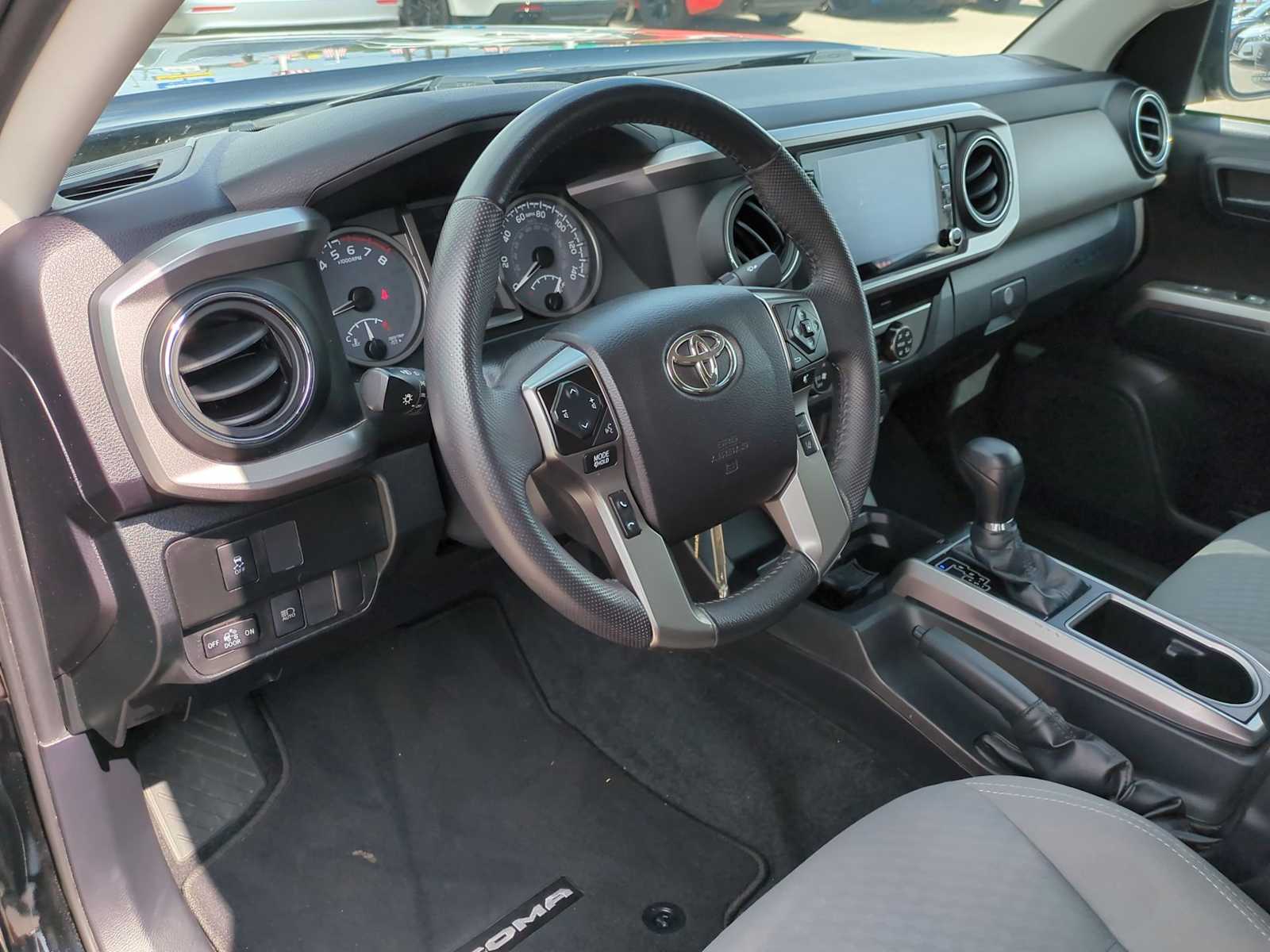 2021 Toyota Tacoma SR 10