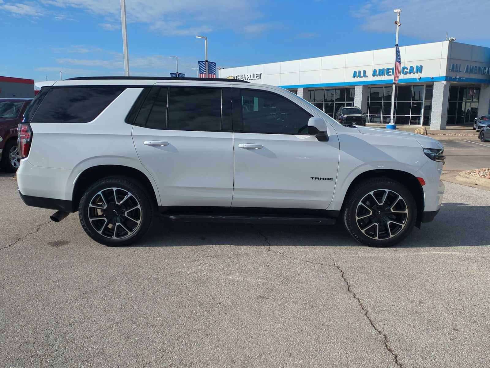 Thumbnail: 2021 Chevrolet Tahoe - 9