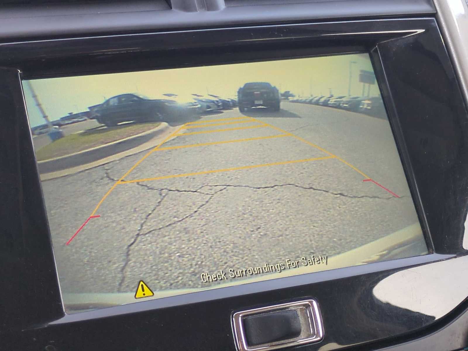 Thumbnail: 2015 Chevrolet Malibu - 14