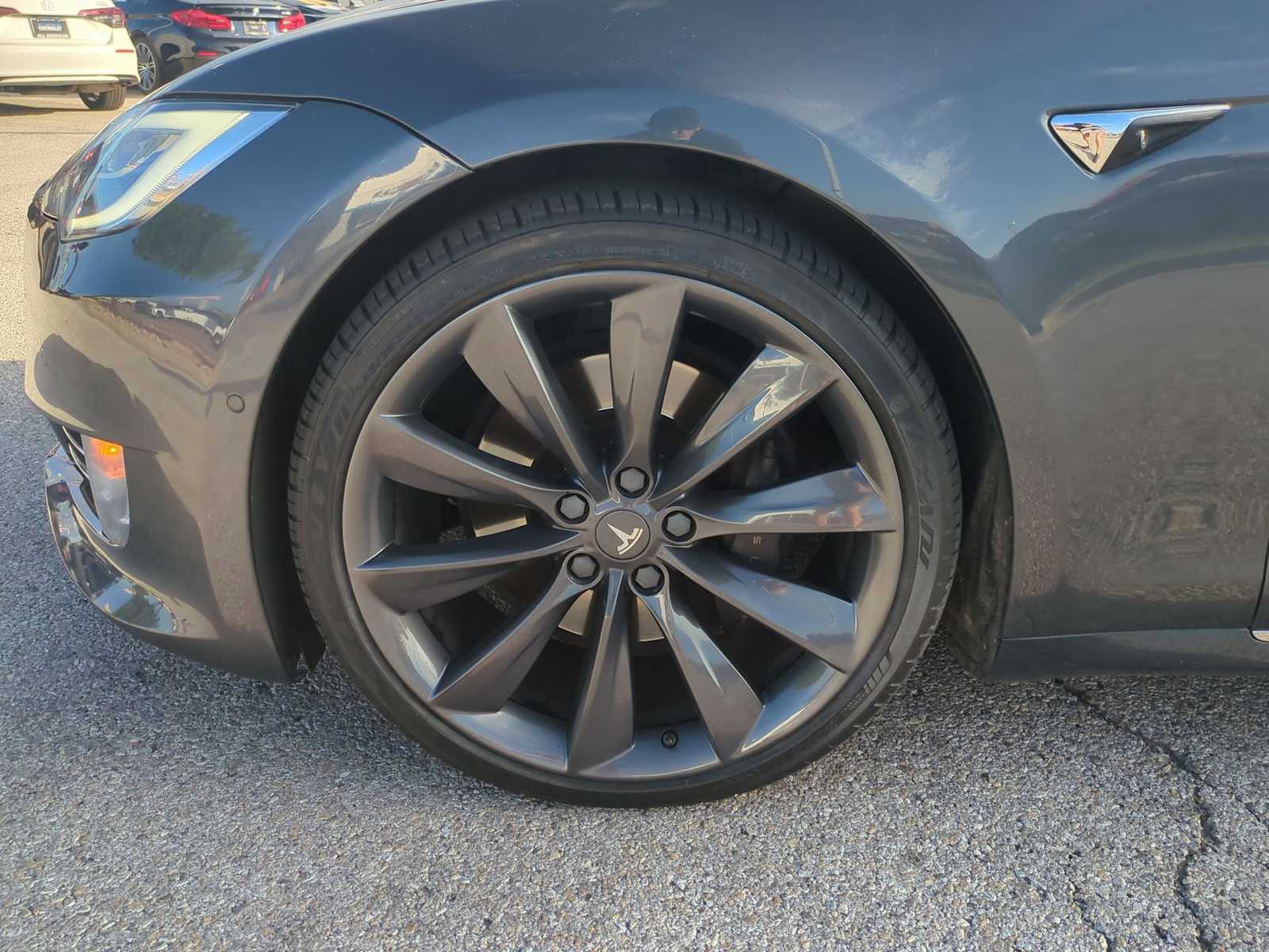 Thumbnail: 2017 Tesla Model S - 33