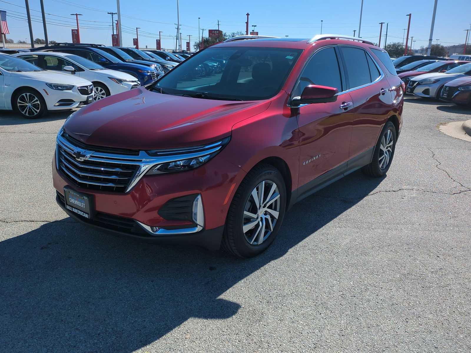 Thumbnail: 2022 Chevrolet Equinox - 4