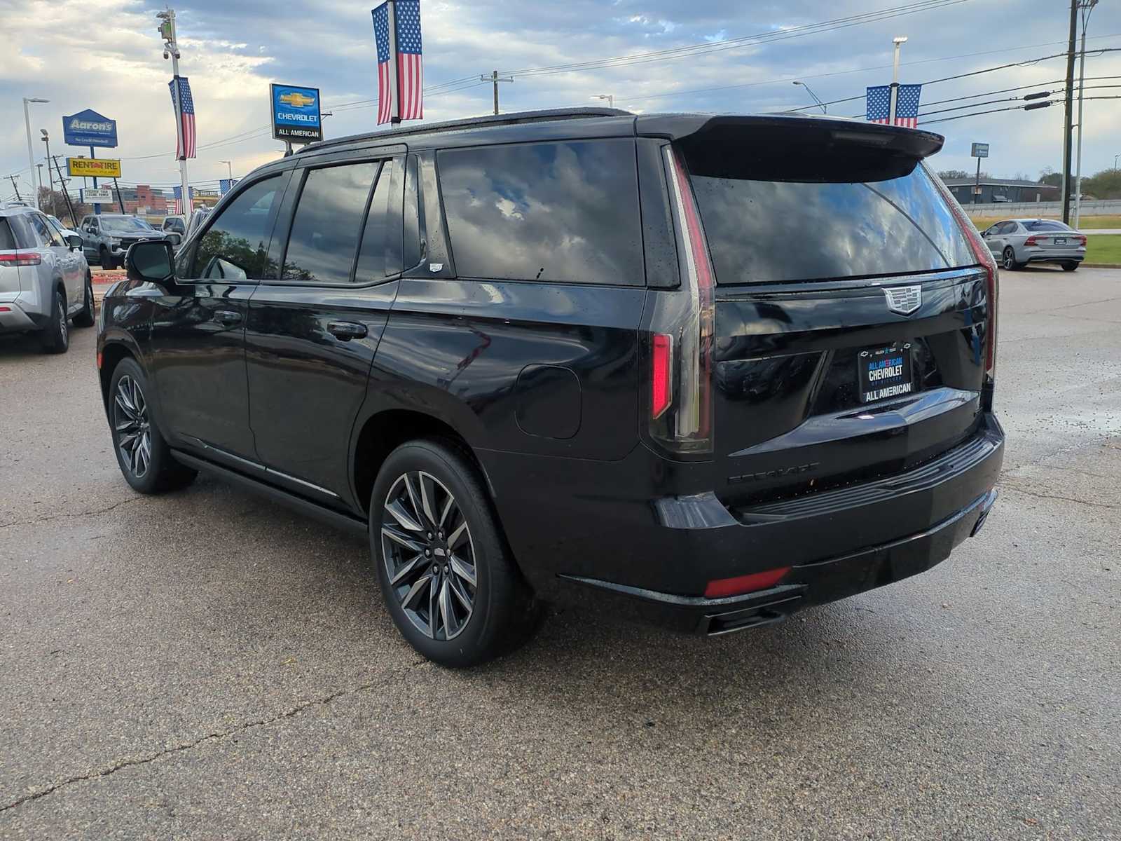 Thumbnail: 2023 Cadillac Escalade - 6