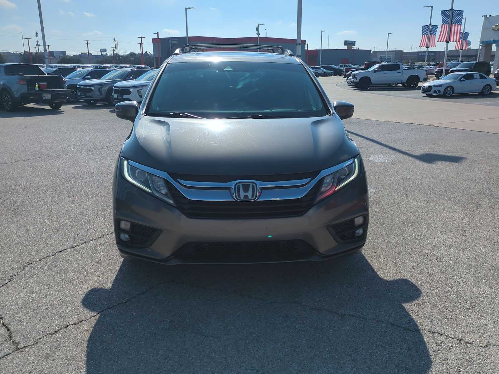 Thumbnail: 2018 Honda Odyssey - 3