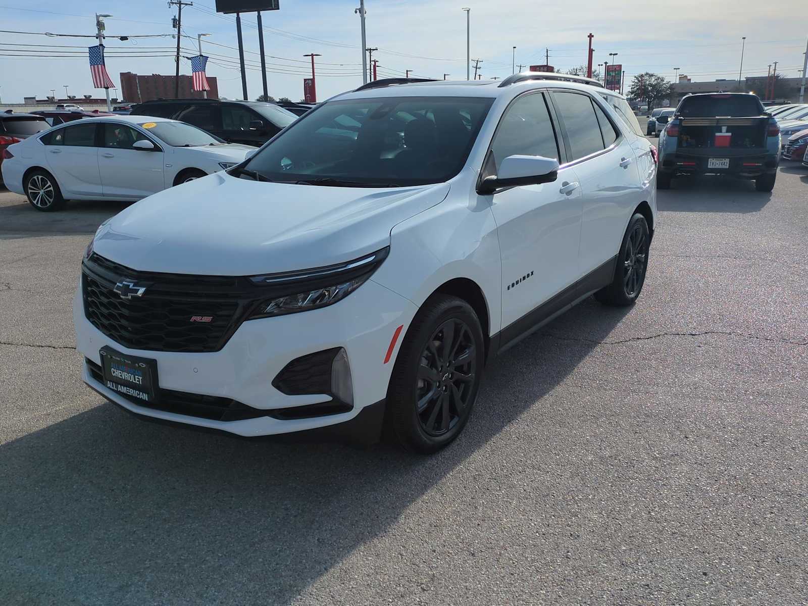 Thumbnail: 2024 Chevrolet Equinox - 4