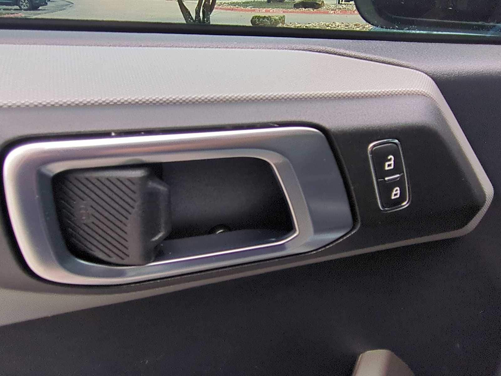 Thumbnail: 2023 Ford Bronco - 22