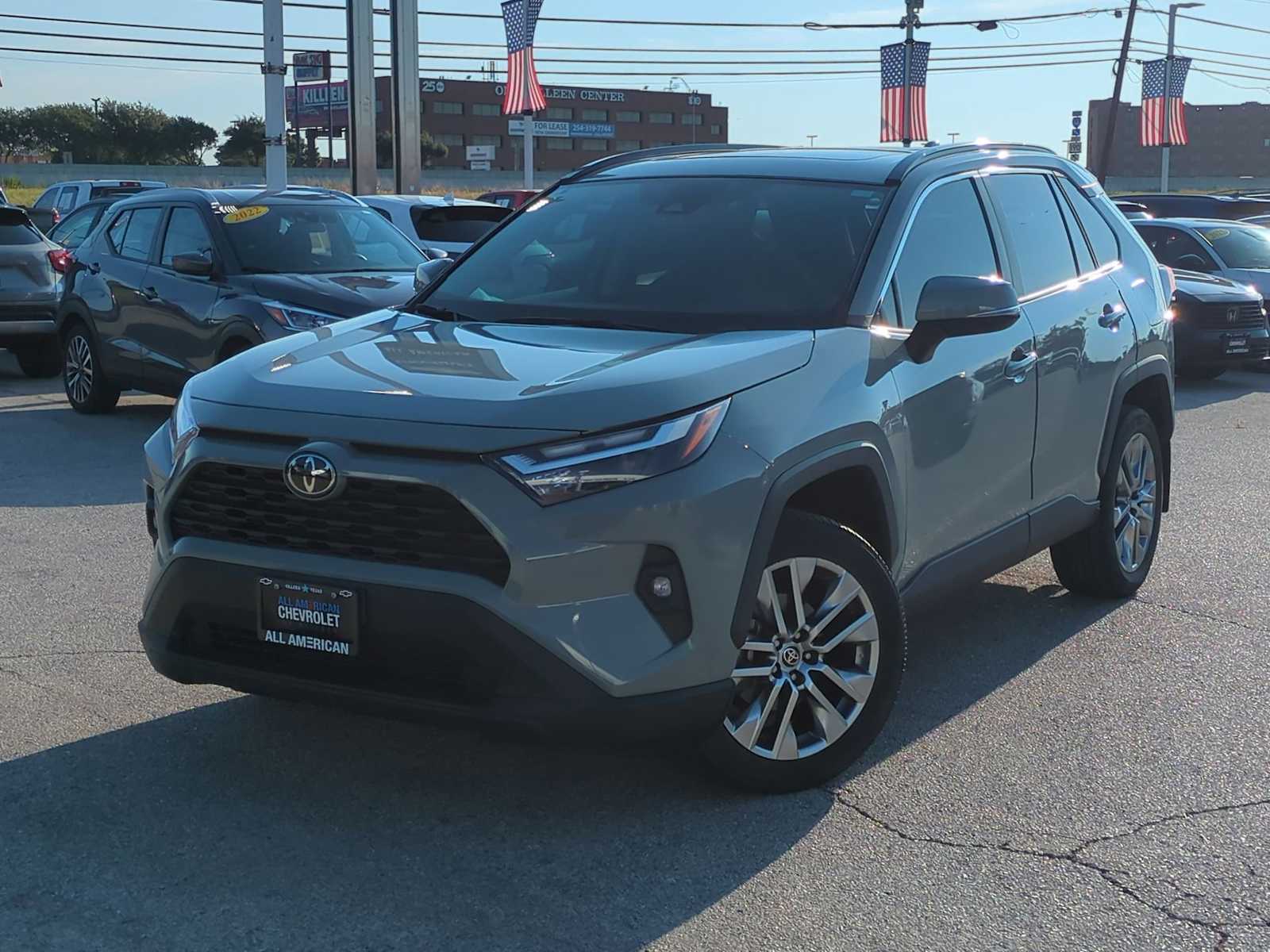 Thumbnail: 2022 Toyota RAV4 - 1