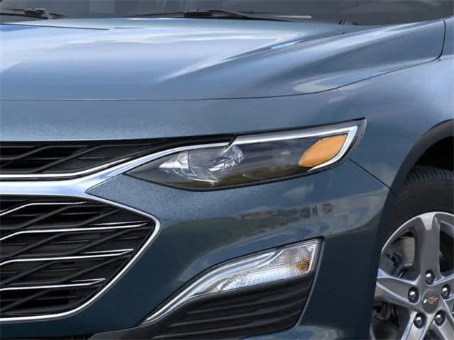 Thumbnail: 2025 Chevrolet Malibu - 10
