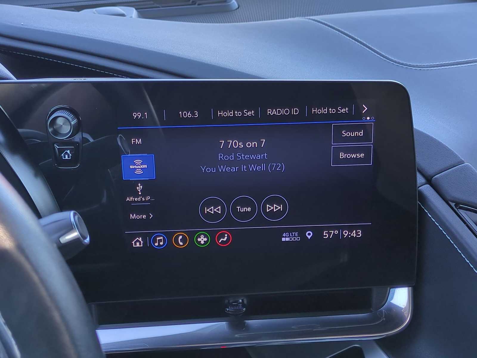 Thumbnail: 2020 Chevrolet Corvette - 13