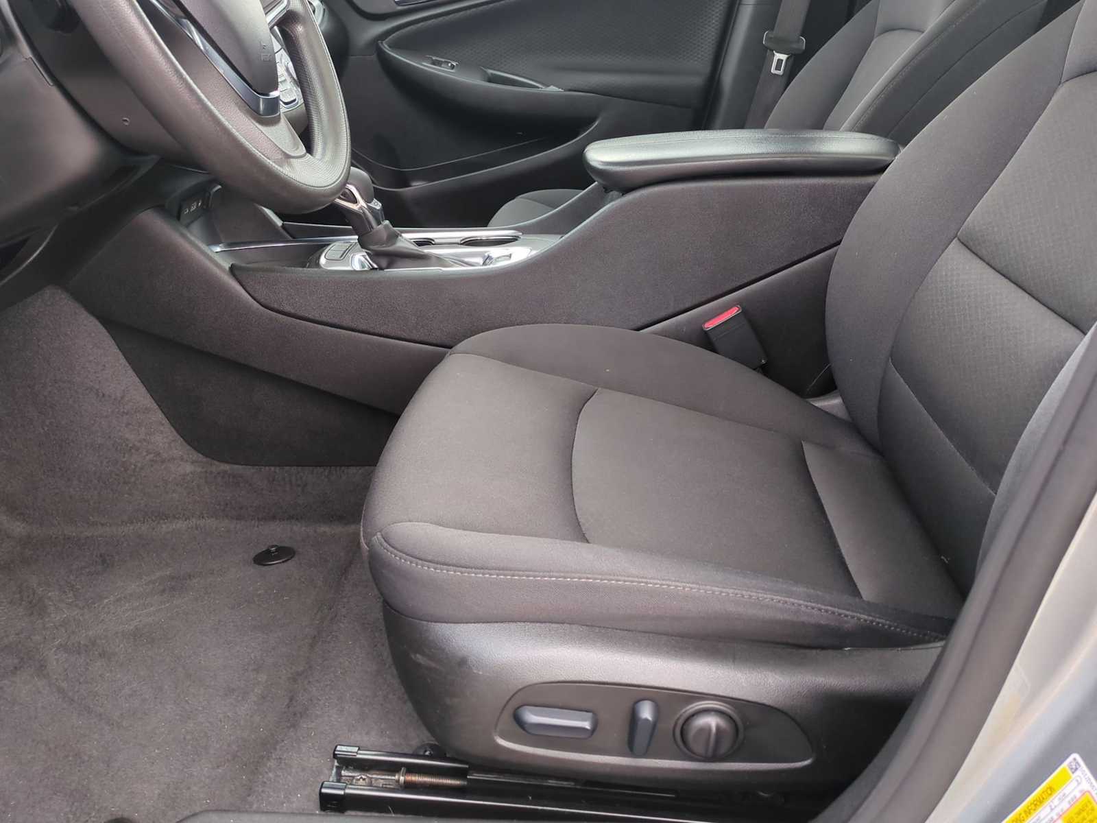 Thumbnail: 2024 Chevrolet Malibu - 20