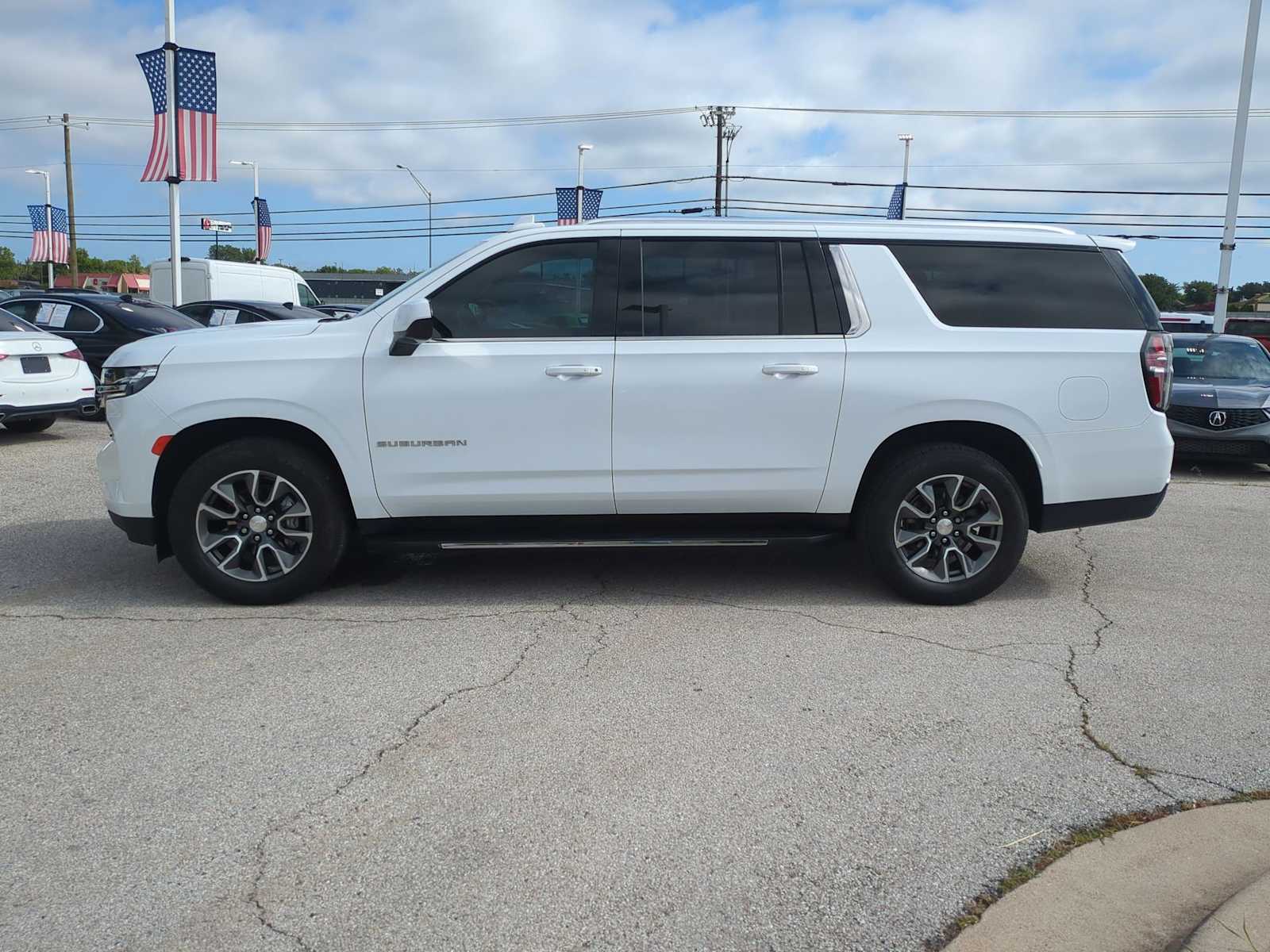 2021 Chevrolet Suburban LT 5
